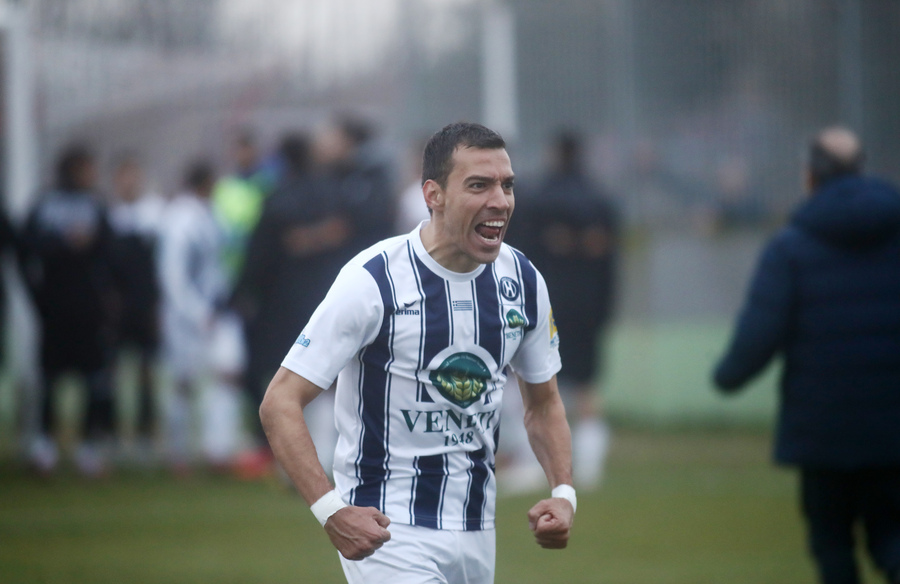 Super League 2: Με buzzer beater του Ντέλετιτς ο Ηρακλής πήρε το ντέρμπι με τον ΠΑΟΚ Β', έμεινε πίσω η Νίκη Βόλου, στο κατόπι της Καλαμάτας ο Πανιώνιος (video)