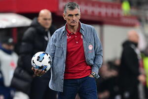 Μεντιλίμπαρ: «Η αλήθεια είναι πως σκοράρουμε δύσκολα, αλλά δεν είναι ακριβώς αυτό το πρόβλημα»