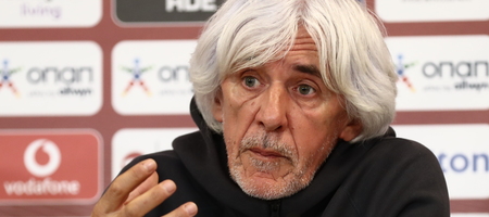 Γιοβάνοβιτς: «Να αποφύγουμε τα λάθη κόντρα στη Δανία, να είμαστε πιο συγκεντρωμένοι απ’ ό,τι ήμασταν με τη Σκωτία» (video)