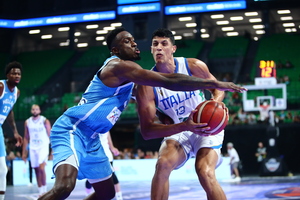 Η Αρμάνι θέλει να κάνει το απόλυτο «colpo grosso» με Φοντέκιο