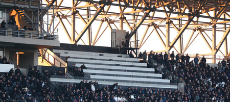 Ελεύθεροι οι οχτώ οπαδοί του ΠΑΟΚ για τα επεισόδια στα δημοσιογραφικά της Τούμπας