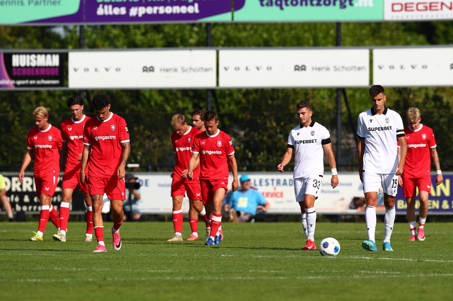 ΠΑΟΚ - Τβέντε 2-3: Ήττα στο φινάλε για τους «ασπρόμαυρους» και... αγωνία για Ελουστόντο