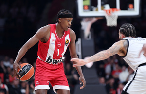 Πρόβλημα με Νιλικίνα στον Ολυμπιακό