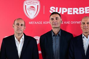 Μπαρτζώκας: «Ο ανταγωνισμός στην Euroleague θα είναι ακόμα μεγαλύτερος, τα μπάτζετ μεγαλώνουν» (video)