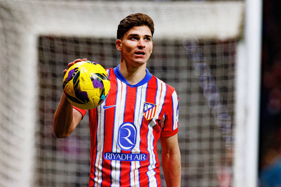 Με τέτοια φόρμα τι να φοβηθεί...