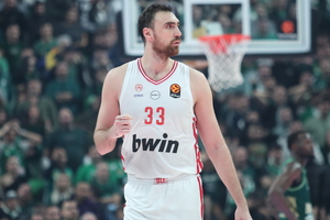 «Μέσα» ο Μιλουτίνοφ για Μπάγερν