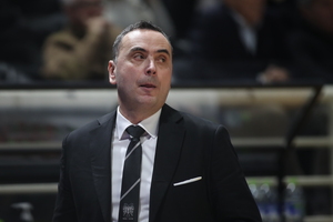 Μπούτσκος: «Να είμαστε έτοιμοι για σκληρή μάχη απέναντι στο Περιστέρι»