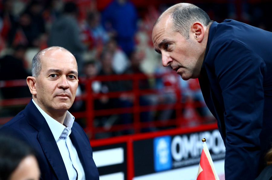 ΚΑΕ Ολυμπιακός: «Το Κύπελλο Ελλάδος χάθηκε, αλλά συνεχίζουμε ΜΑΖΙ ακόμα πιο δυνατά»