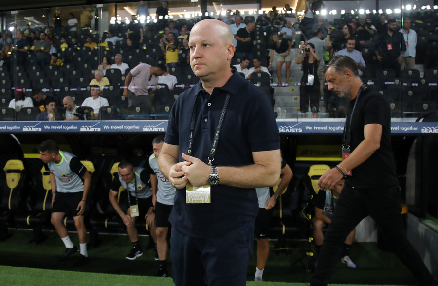 Νίκολιτς: «Να αντέξουμε αυτόν τον ενάμιση μήνα»