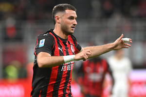 Μίλαν: Δε γλιτώνει το «νυστέρι» ο Χιμένες