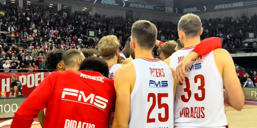 Ολυμπιακός: Το «φατούρο» στον Φαλ και οι πανηγυρισμοί στην «8888 Arena» (video)