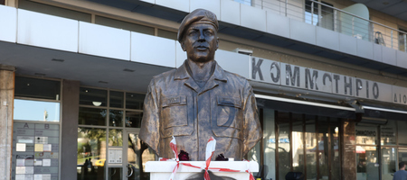 Σοκ στη Θεσσαλονίκη: Άγνωστοι βανδάλισαν την προτομή του Γιώργου Λυγγερίδη