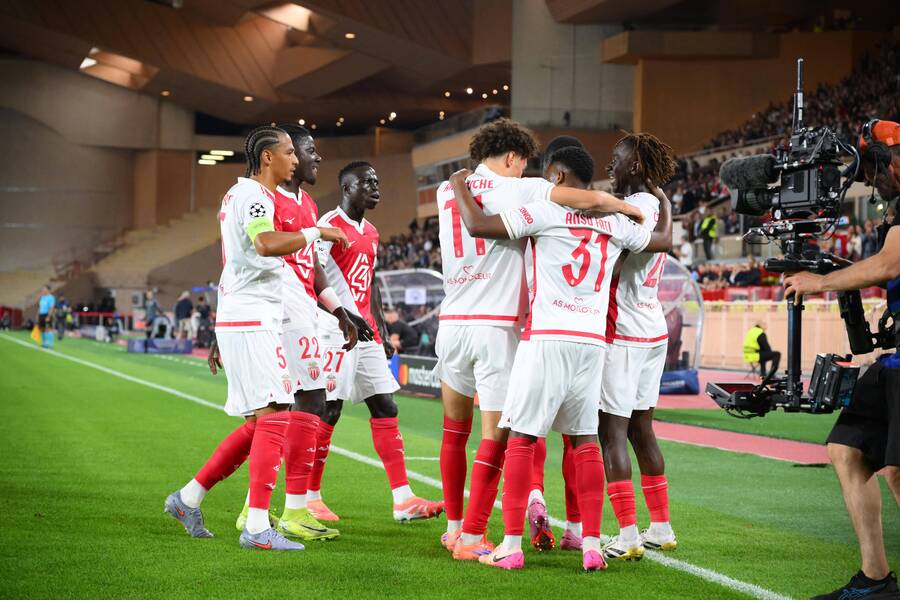 Στήριγμα η Μονακό, ντεφορμέ η Παρί FC