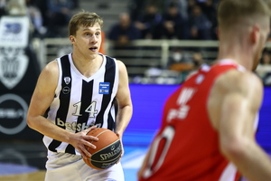 Στην Μπασακσεχίρ ο Ντι Λεό