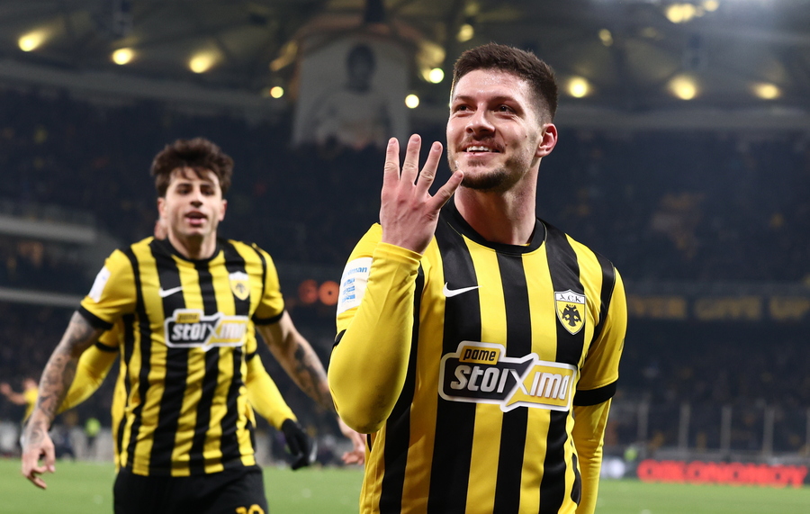 UEFA: Υποκλίθηκε στο «φαινόμενο» Γιόβιτς και τα απίστευτα στατιστικά του