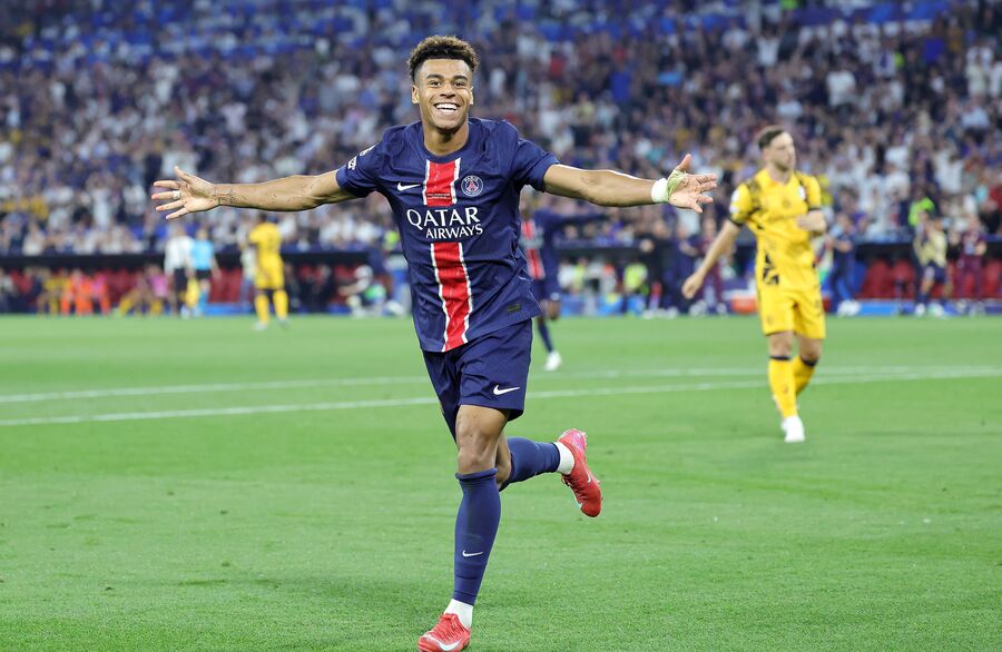 Ντουέ: Η συγκινητική ομιλία κατά την παραλαβή του «Golden Boy Award»