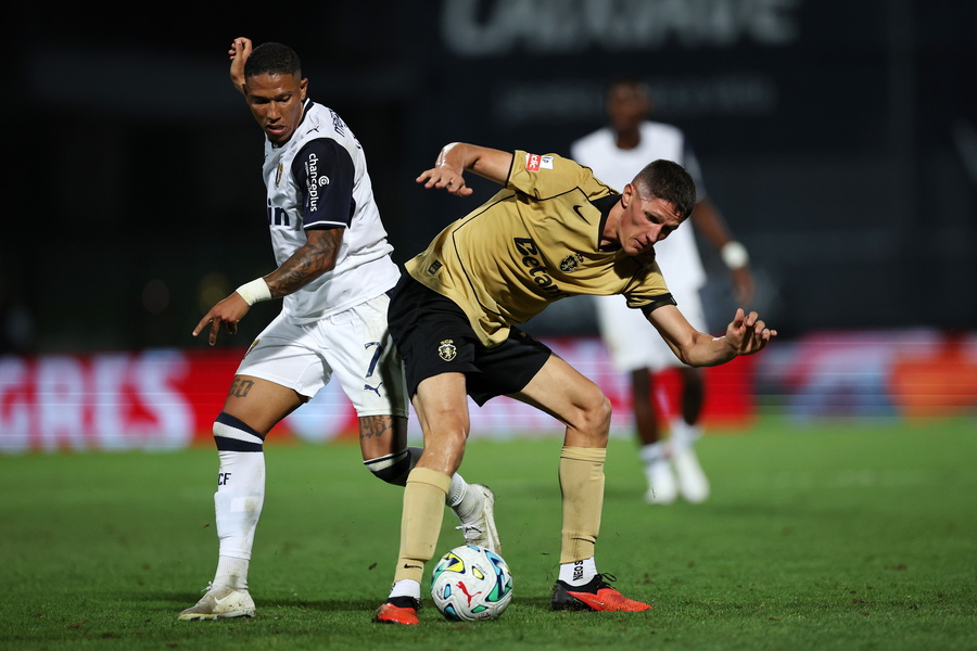 Φαμαλικάο - Σπόρτινγκ 1-1: Γκέλα για τα «λιοντάρια» απέναντι σε δέκα παίκτες - Κέρδισε πέναλτι ο Ιωαννίδης (video)