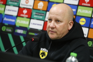 Νίκολιτς: «Δεν είναι φιλικό αύριο - Να είμαστε σοβαροί, δεν με ενδιαφέρουν οι κίτρινες»