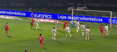 Ρίο Άβε: Σπάνιο αυτογκόλ και δοκάρι ο Ντόι απέναντι στον... Παυλίδη (video)