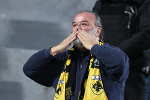 ΑΕΚ για τη φωτογραφία που κυκλοφορεί με Ηλιόπουλο: «Φθηνά κόλπα από φθηνούς ανθρώπους...»