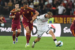 Σκληρή μάχη εντός συνόρων