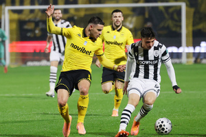 Άρης – ΠΑΟΚ 1-1: Ο Γιακουμάκης με επικό buzzer beater «σκότωσε» τα όνειρα των «κίτρινων» για απευθείας πρόκριση στους «8»! (video)