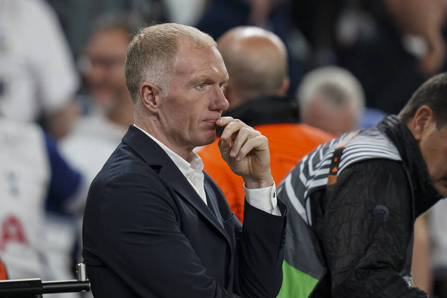 Σκόουλς: Σταμάτησε τους σχολιασμούς για τον γιο του