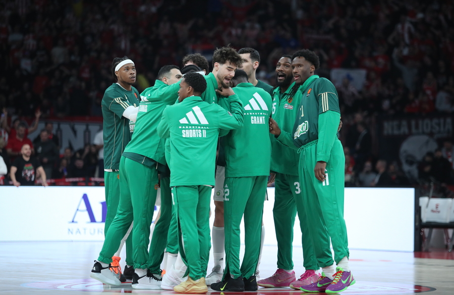 Ξεφεύγει το σκορ στο ντέρμπι του ΟΑΚΑ