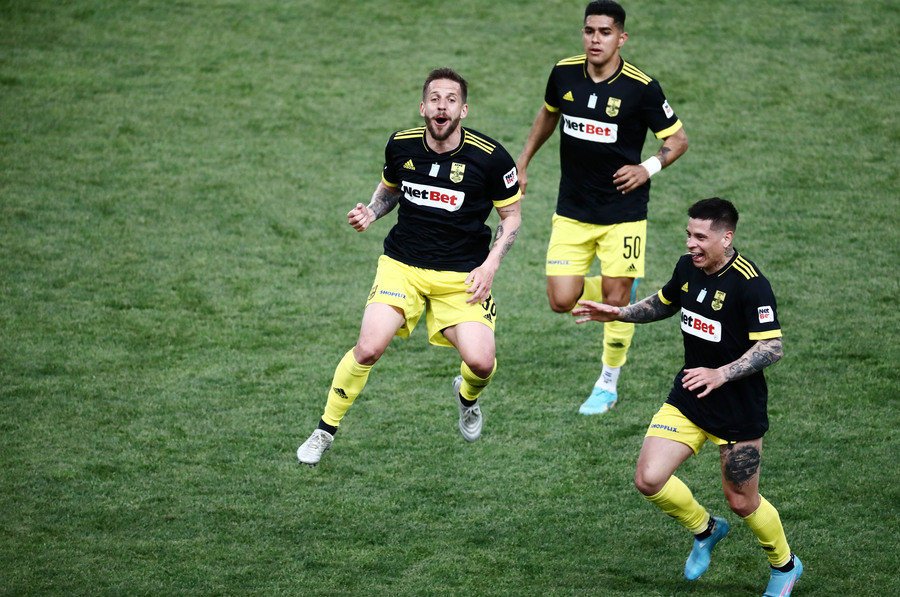 ΑΕΚ - Άρης 1-2: «Διπλό» Ευρώπης για τους Θεσσαλονικείς στο ΟΑΚΑ (video)