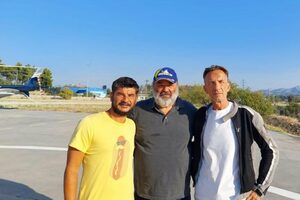 Επικό σκηνικό στην Κρήτη: Ο Ηλιόπουλος πήρε με το ελικόπτερο δύο οπαδούς της ΑΕΚ για να τους πάει στην πρεμιέρα με τον Ηρακλή!