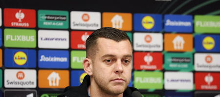 Τσικαλντάου: «Πολύ δυνατή ομάδα η ΑΕΚ»