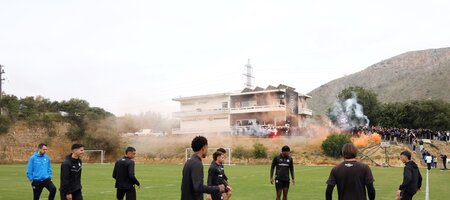 «Το Κύπελλο θα πάρουμε στο Πανθεσσαλικό»: Πανικός στην προτελευταία προπόνηση του ΟΦΗ ενόψει τελικού! (pics + vid)