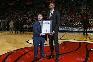 Κρις Μπος: «Ξύπνησα καλυπτόμενος από το δικό μου αίμα»