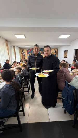 Λουτσέσκου: Μερίδες αγάπης στη μνήμη του πατέρα του