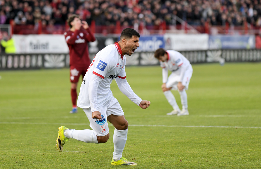 Πανσερραϊκός - ΑΕΛ Novibet 1-1: Τα «λιοντάρια» έσωσαν την παρτίδα με πέναλτι στο 90+9'! (video)