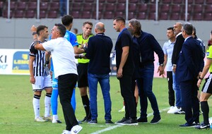 ΑΕΛ Novibet: «Ο διαιτητής υπέπεσε σε σωρεία σφαλμάτων»