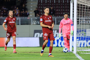 ΑΕΛ Novibet: Καλεί σε απολογία τους παίκτες της, Ατανάσοφ και Σαγάλ!