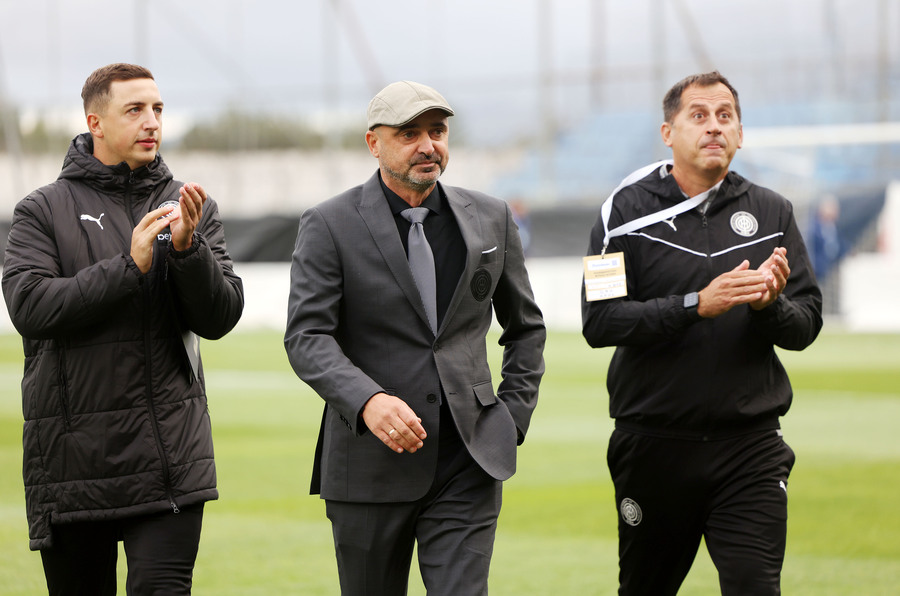 Ψάχνουν αμφότεροι νίκη ψυχολογίας