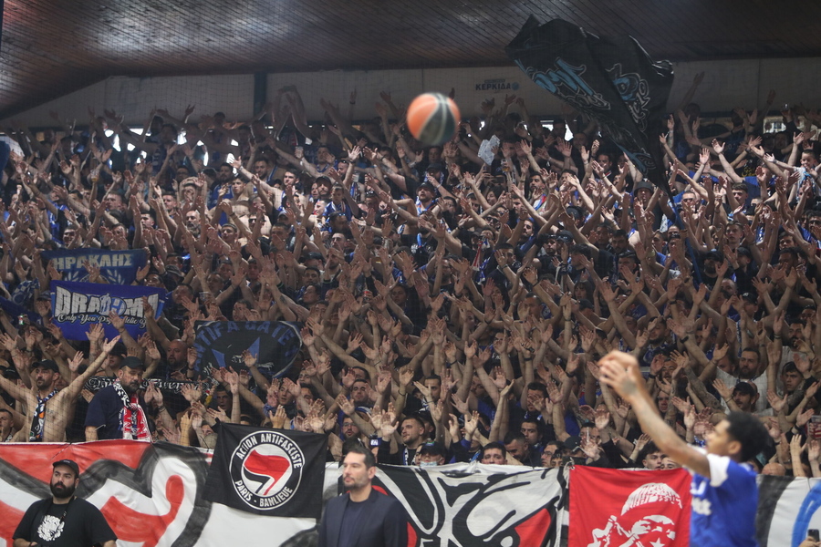 Ηρακλής - ΠΑΟΚ: Οπαδοί της Ράγιο Βαγιεκάνο στο Ιβανώφειο για να στηρίξουν τον «Γηραιό»! (pics)