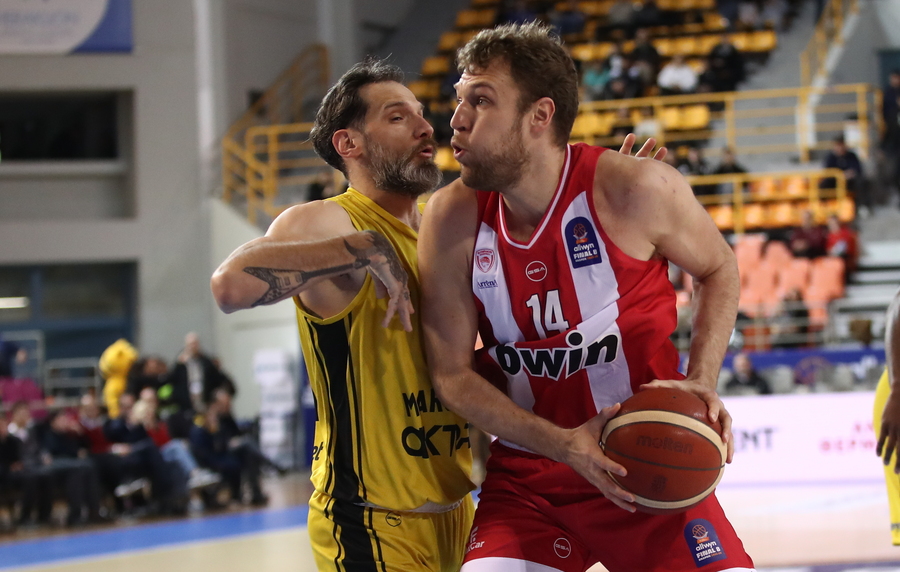 Μαρούσι-Ολυμπιακός 67-91: Πέρασε τελικό, προβληματίζεται για Μιλουτίνοβ (video)