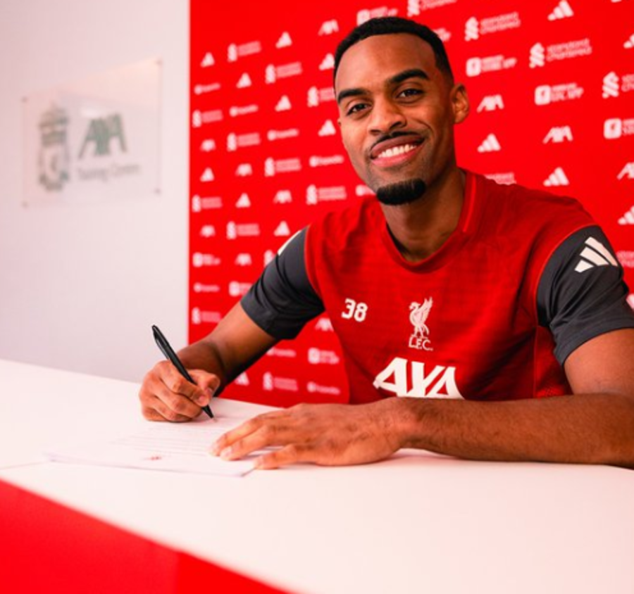 Λίβερπουλ: Ανανέωσε ο Χράφενμπερχ μέχρι το 2032