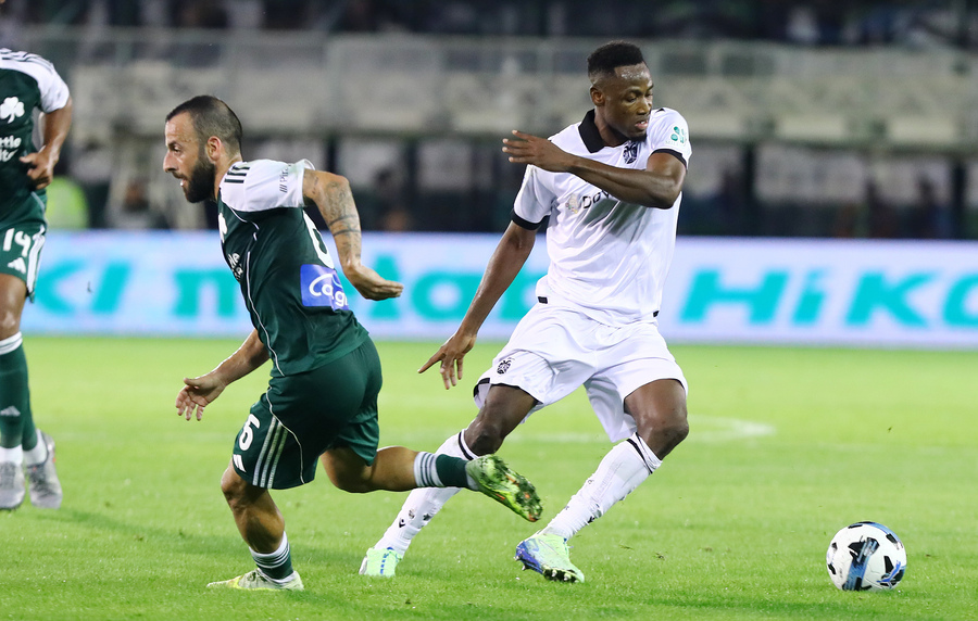 «Αντίο» 2025 με σούπερ ντέρμπι και απίθανη απόδοση στην Interwetten!