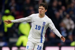 «Τιτανομαχία» για Καρέτσα