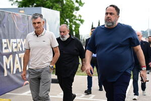 Ολυμπιακός: Πραγματοποιήθηκε η κρίσιμη συνάντηση Μαρινάκη - Μεντιλίμπαρ