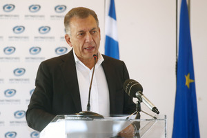 Βρούτσης για την αναβολή του Ολυμπιακός – Φενέρ: «Δεν ξέρουμε τι μπορεί να συμβεί με την έντονη βροχόπτωση»