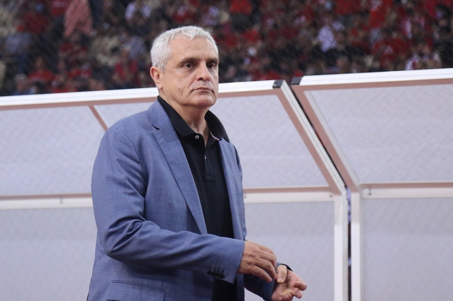 Επιστροφή στους πάγκους για Πεδουλάκη - Ανακοινώθηκε από τον Σπόρτινγκ