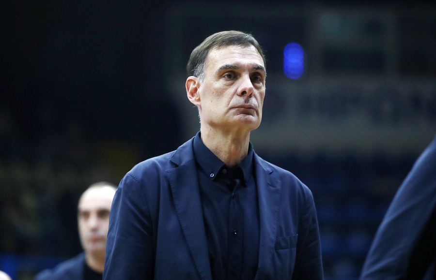 Μπαρτζώκας: «Ο Μόρις μάς ανεβάζει επίπεδο, είναι έξυπνος και έμπειρος»