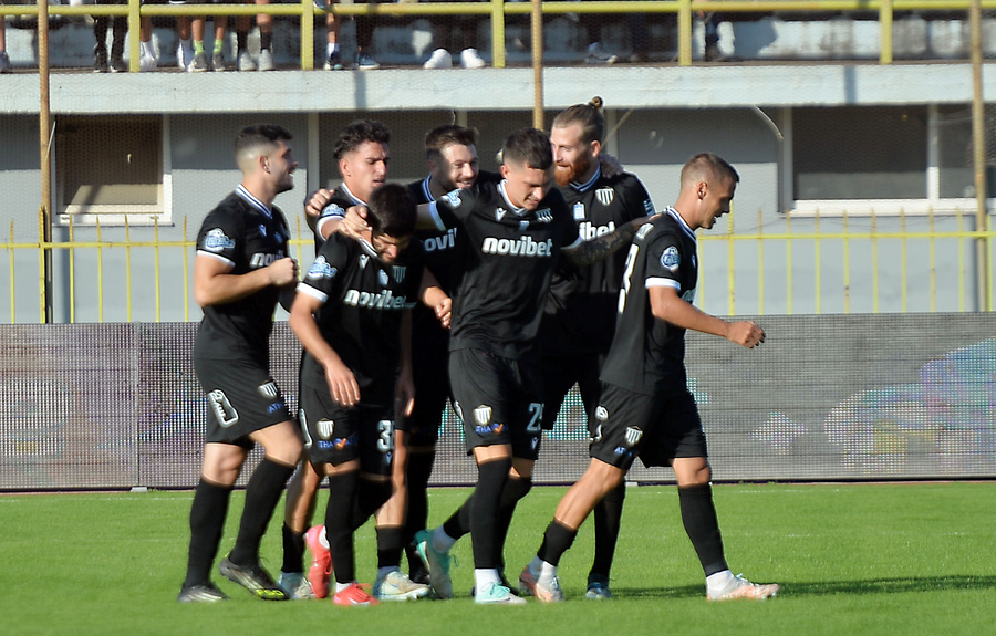 Σούπερ Λιγκ 2: «Καθάρισε» στο πεντάλεπτο η Καλαμάτα, «εξάσφαιρη» η Νίκη Βόλου (video)