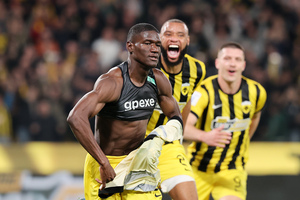 ΑΕΚ – Άρης 1-0: Επέστρεψε μετά από δύο μήνες και λύτρωσε την Ένωση ο Ζίνι! (video)