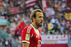 Βαριά ποινή για τη Μπάγερν από την UEFA: Πρόστιμο και περιορισμοί στην «Αλιάνζ Αρένα»